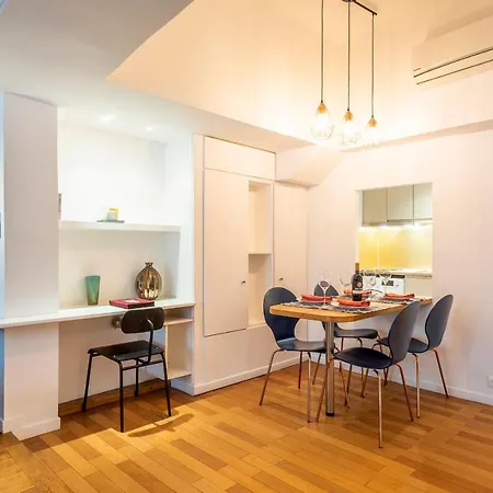 Holidaysinparis - Bourg Tibourg Apartment *